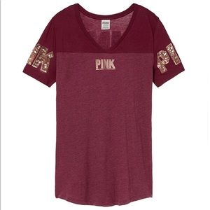 **SOLD**V NECK BLING SEQUIN MAROON TEE